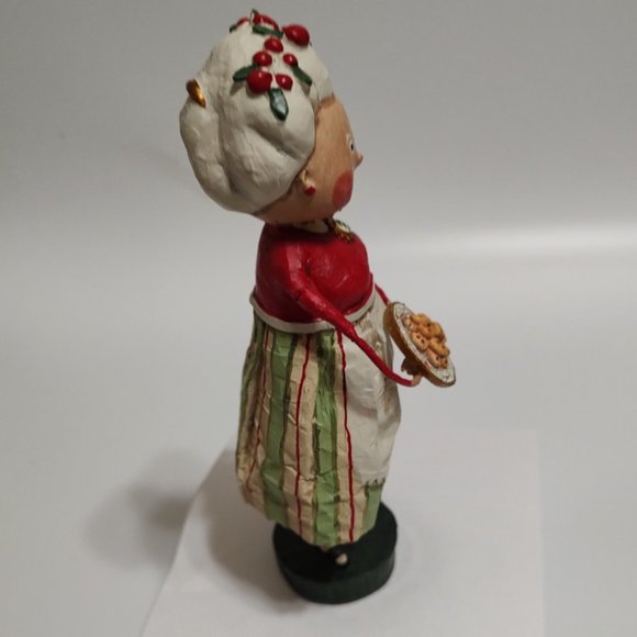 Lori Mitchell Mrs. Claus - Christmas Figurine - Picture 4 of 6